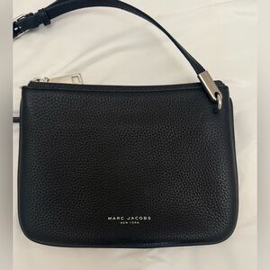 Marc Jacobs Black Pebbled Leather Crossbody Bag 9.5 x 7 size